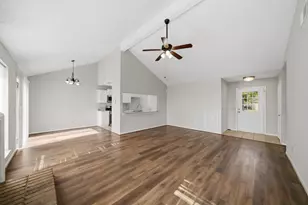 2819 Kettle Run, Sugar Land, TX 77479 - Photo 7