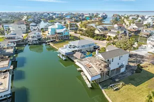 1319 Coral Way, Tiki Island, TX 77554 - Photo 5