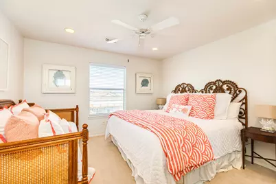1319 Coral Way, Tiki Island, TX 77554 - Photo 43