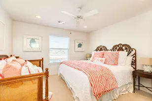1319 Coral Way, Tiki Island, TX 77554 - Photo 43