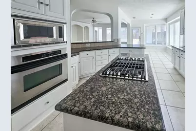 6010 Serrano Terrace Lane, Houston, TX 77041 - Photo 7