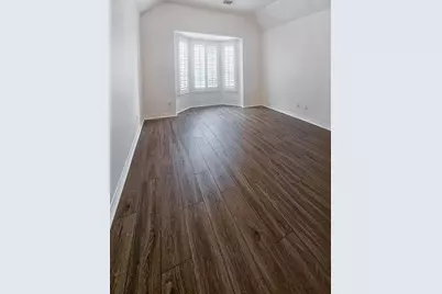 6010 Serrano Terrace Lane, Houston, TX 77041 - Photo 13