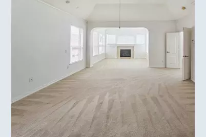 6010 Serrano Terrace Lane, Houston, TX 77041 - Photo 15
