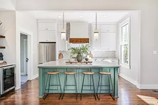 1310 Rosenberg St, Galveston, TX 77550 - Photo 9