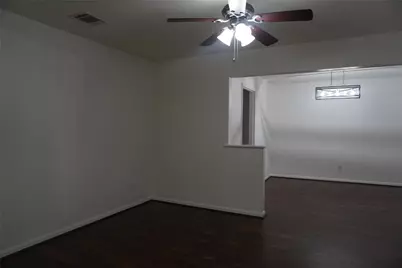 10703 Wickersham Lane, Houston, TX 77042 - Photo 15