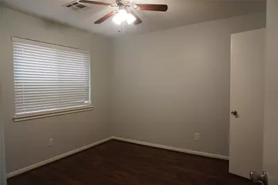10703 Wickersham Lane, Houston, TX 77042 - Photo 21