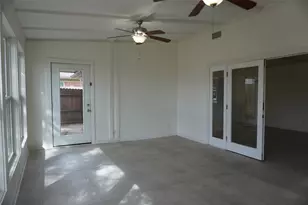 10703 Wickersham Ln, Houston, TX 77042 - Photo 13