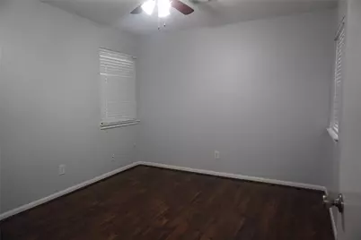 10703 Wickersham Lane, Houston, TX 77042 - Photo 33