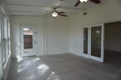10703 Wickersham Lane, Houston, TX 77042 - Photo 15