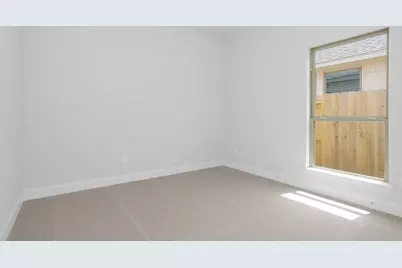 19223 Satsuma Ridge Drive, Manvel, TX 77578 - Photo 11