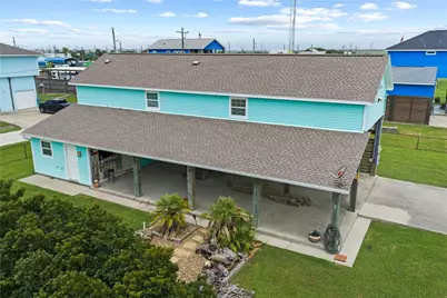930 West Lane, Crystal Beach, TX 77650 - Photo 37