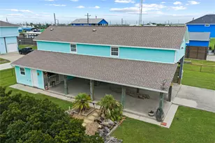 930 West Ln, Crystal Beach, TX 77650 - Photo 37