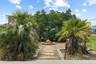 930 West Ln, Crystal Beach, TX 77650 - Photo 7