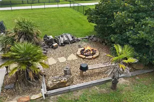 930 West Ln, Crystal Beach, TX 77650 - Photo 29
