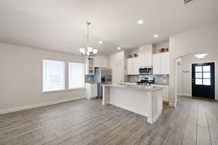 5315 Latigo Ct, Alvin, TX 77511 - Photo 9