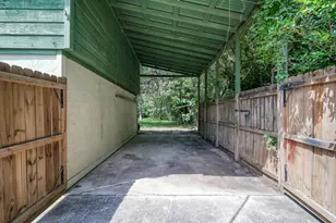 2207 Arendale Ln, Spring, TX 77386 - Photo 21