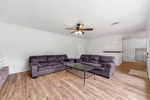 3902 Stillview Dr, Houston, TX 77068 - Photo 13
