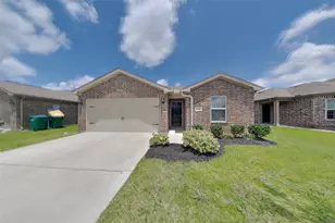 829 Painted Bison Dr, La Marque, TX 77568 - Photo 1