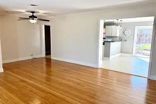 5019 Poinciana Dr, Houston, TX 77092 - Photo 5