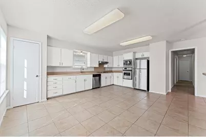 7302 Jones Drive, Galveston, TX 77551 - Photo 25