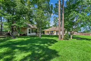 28503 Redwood Cliff Ln, Houston, TX 77336 - Photo 39