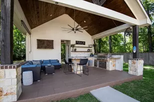 28503 Redwood Cliff Ln, Houston, TX 77336 - Photo 35