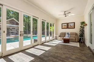 28503 Redwood Cliff Ln, Houston, TX 77336 - Photo 9