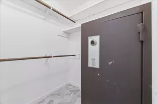 403 Colonial Dr, Friendswood, TX 77546 - Photo 19