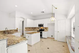 16814 Valley Palms Dr, Spring, TX 77379 - Photo 15