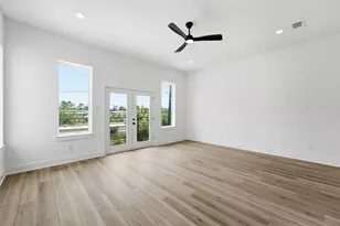 944 Homer St, Houston, TX 77091 - Photo 13