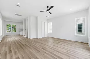 944 Homer St, Houston, TX 77091 - Photo 3