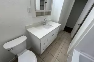 19 28th St, Texas City, TX 77590 - Photo 11