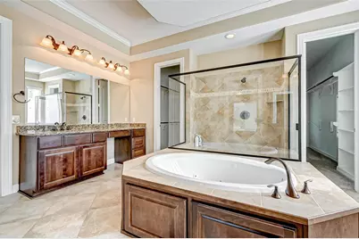 2914 Cotswold Lane, Sugar Land, TX 77479 - Photo 19