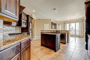 2914 Cotswold Lane, Sugar Land, TX 77479 - Photo 11
