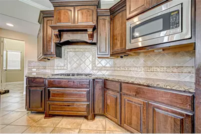 2914 Cotswold Lane, Sugar Land, TX 77479 - Photo 9