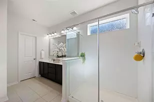 207 Canvasback Dr, Clute, TX 77531 - Photo 21