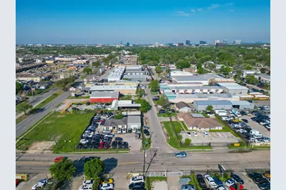 3222 Jarvis Street, Houston, TX 77063 - Photo 23