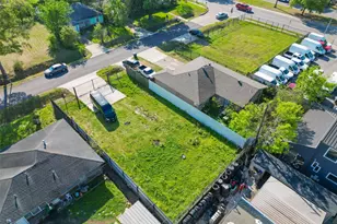 3222 Jarvis St, Houston, TX 77063 - Photo 7