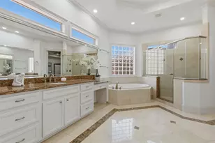 539 Wisteria St, Bellaire, TX 77401 - Photo 39