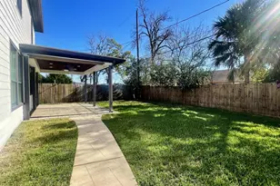 6641 Midfield Dr, Houston, TX 77092 - Photo 23