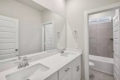 10012 Rustic Charm Street, Houston, TX 77080 - Photo 23