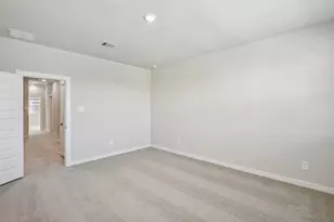 10012 Rustic Charm St, Houston, TX 77080 - Photo 37