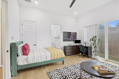 5704 Fairdale Lane #B, Houston, TX 77057 - Photo 5