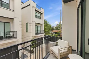 5704 Fairdale Ln, Houston, TX 77057 - Photo 19