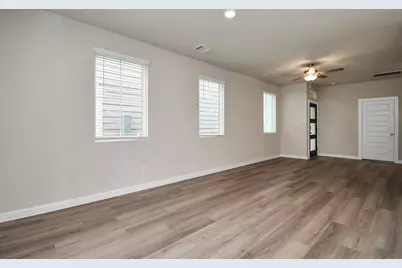 8408 Rising Stream Drive, Houston, TX 77063 - Photo 15