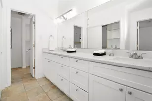 42 Skyflower Dr, The Woodlands, TX 77381 - Photo 23