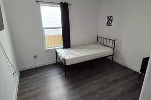 5717 Polly St, Houston, TX 77016 - Photo 5
