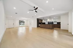 6110 Yarwell Dr, Houston, TX 77096 - Photo 5