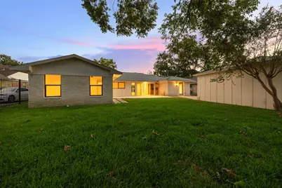 6110 Yarwell Drive, Houston, TX 77096 - Photo 21