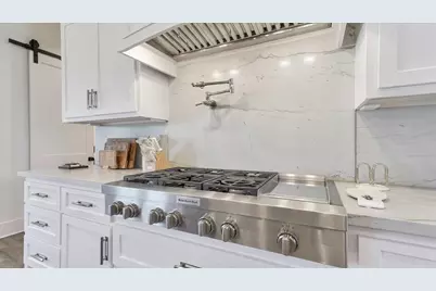 10102 Woodlane Boulevard, Magnolia, TX 77354 - Photo 15